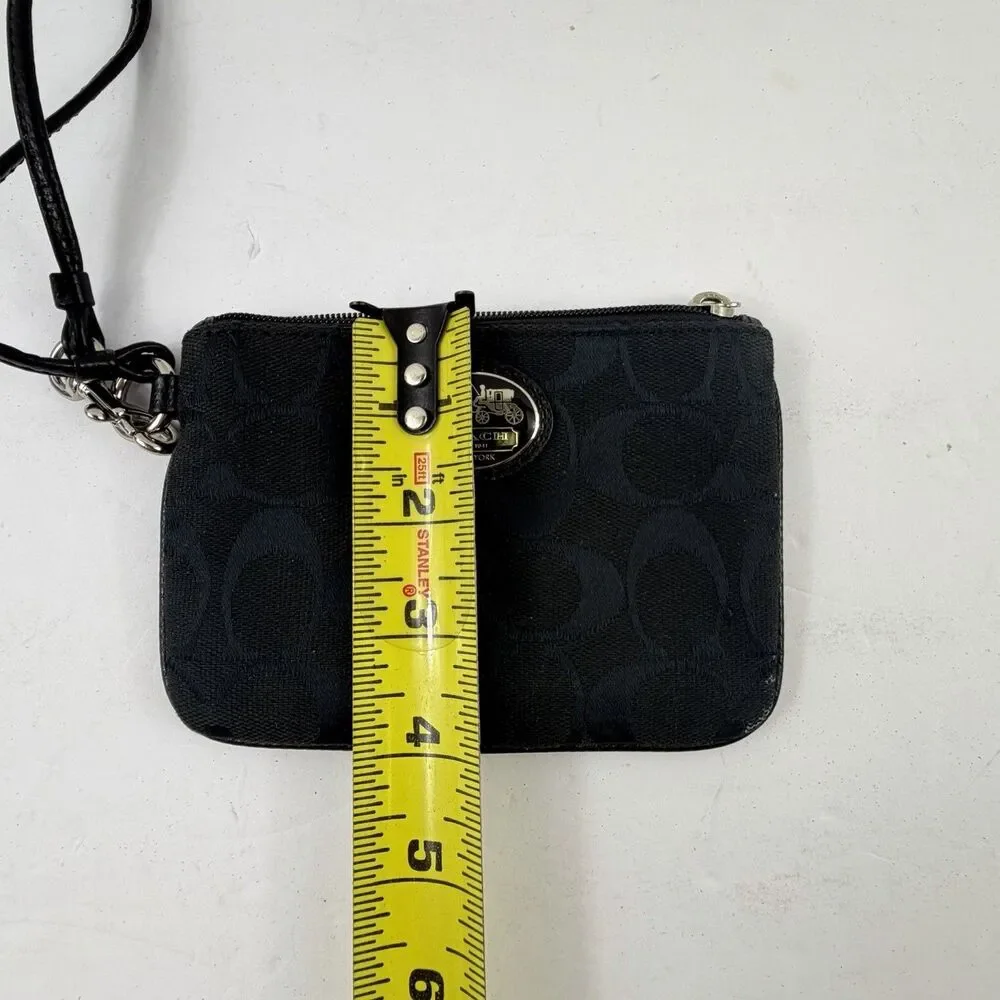 Coach Wristlet Wallet Pouch Zip Women's Small Black Small 6” X 4”
